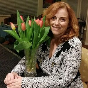 Meet your Posher, Dana